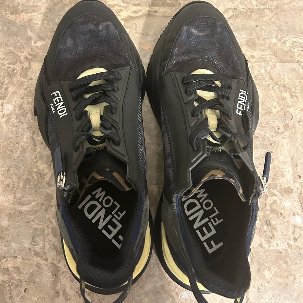 Fendi Flow Slip-on Moonlight - Picture 7 of 9